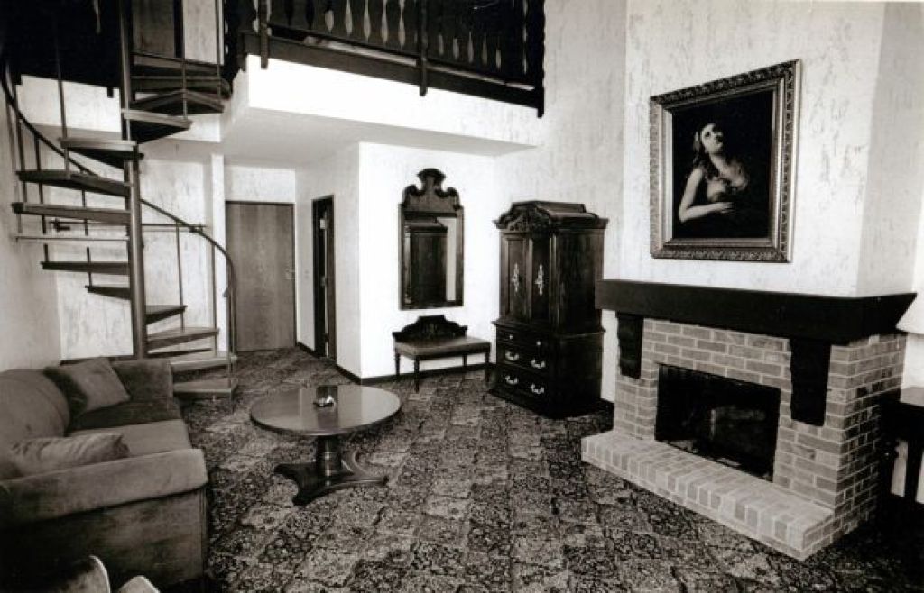 The Lodge, Bettendorf
